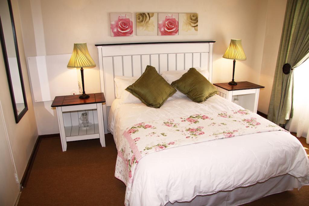 The Rose Cottage B&B Dullstroom Room photo